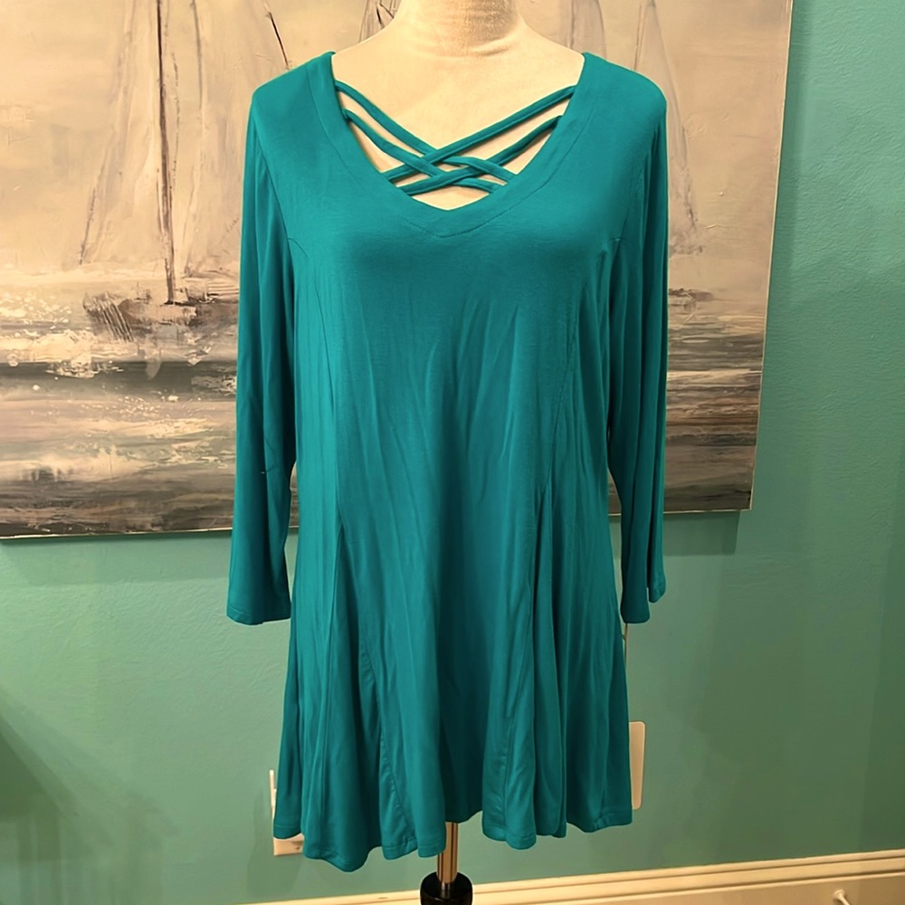 NWT Maria Gabrielle Long Sleeve Tunic, 1X